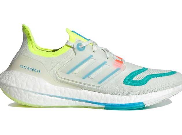 Adidas UltraBoost 22 Sky Mint Rush